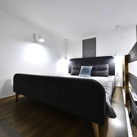 Cosy Flat In Kiraly Str, King Apartment Budapest
