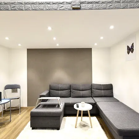 Cosy Flat In Kiraly Str, King Apartment