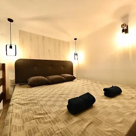 Cosy Flat In Kiraly Str, King