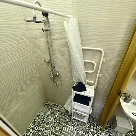 Cosy Flat In Kiraly Str, King Будапешт